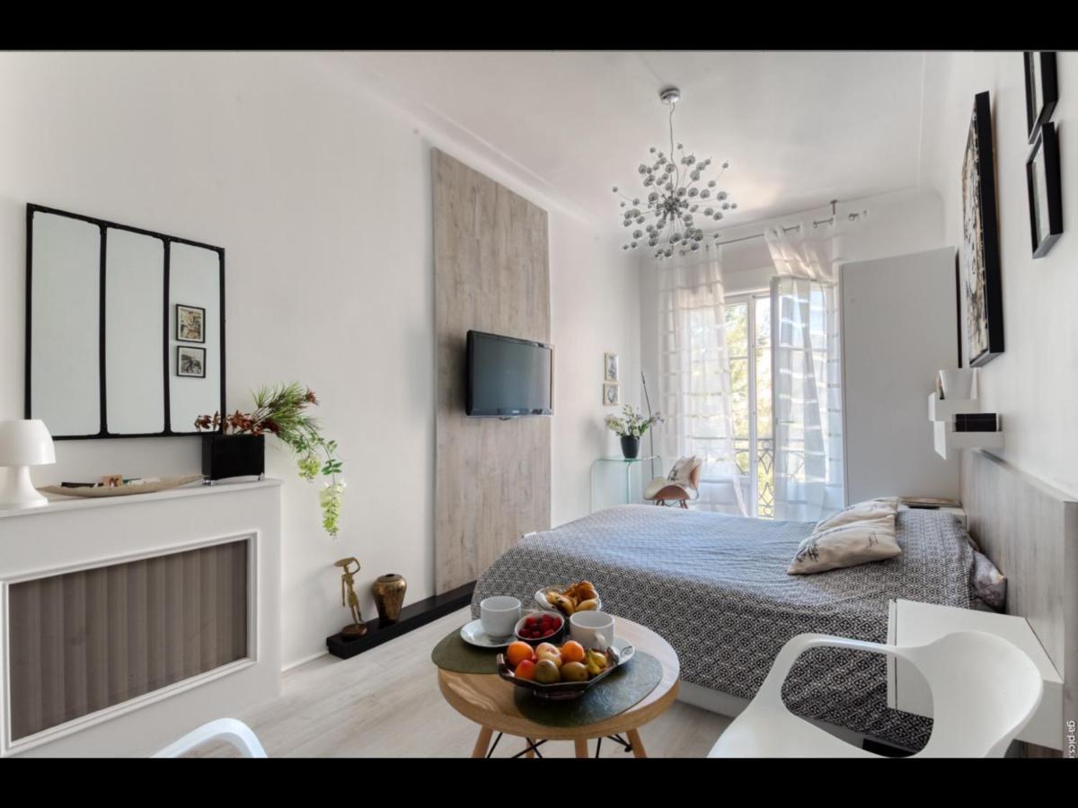 La Croisette - Superbe Studio Au Mythique Palais Miramar Cannes Zewnętrze zdjęcie